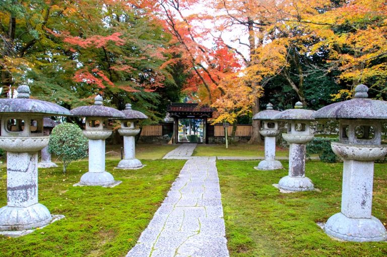 慈眼堂／比叡山ウェブ